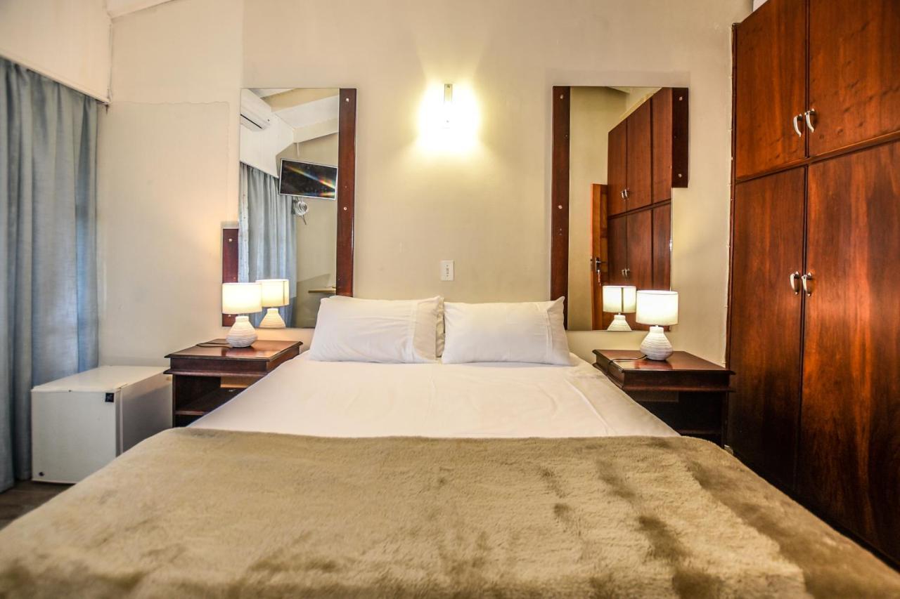 The Rest Guest House 内尔斯普雷特 外观 照片